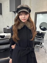 ハロ(Halo)&nbsp;レイヤーカット/くすみベージュ/ブリーチカラー