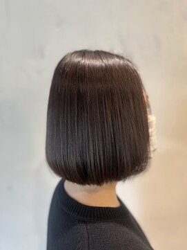 サンカリ 真法院店(SANKARI) 【まとまり重視の艶ボブスタイル】