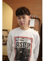 エディ(Edy)&nbsp;メンズ刈り上げスパイキーショートニュアンスパーマ眉毛カット