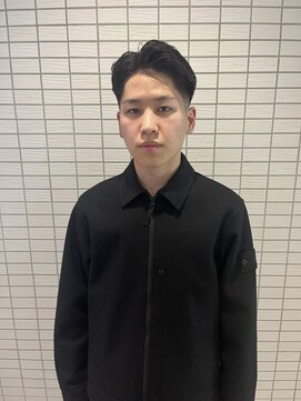 ラフカッターズZ 町田店 ビジネススタイル【町田/理容室/床屋/顔剃り/シェービング】