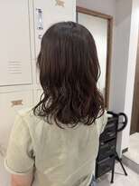 ウタシロイロ(uta shiroiro)&nbsp;ミディアムパーマ
