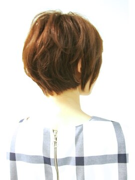 クールドセリエ 新宿南口店(Coeur de cellier) シルエット小顔ショート(北澤)