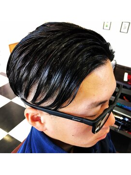 バーバーショップ ヘアーライフ アン(Barber Shop HairLife An) フェード