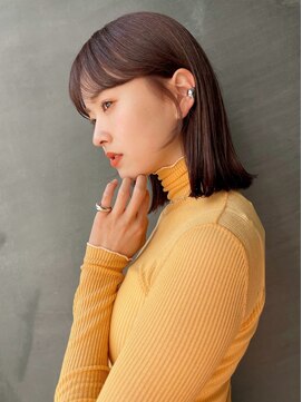 アンガーデン(Une GARDEN) ショコラピンク×ぷつっとロブ/ボブ/顔周り/ハイトーン/前髪