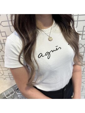 レヴェリー(REVERIE) #プルエクステ#ハイライト#ベージュ