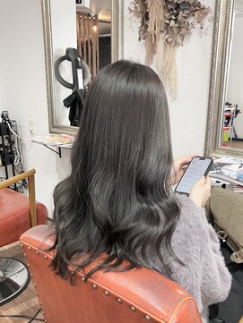 ヘアメイク アンフィ(amphi) ゆる~巻き透明感暗髪グレージュ..~**.