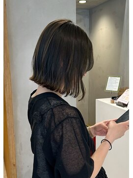 ルディー バイ ヘアーポケット(rudii by HAIR POCKET) 切りっぱなしボブ×オリーブベージュ