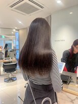 ガリカ 横浜(Gallica) ナチュラルダークグレージュ×赤みオフの透明感カラー