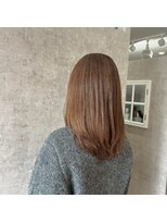 ポリマン 西新井(poliment) 30代40代も明るめ透明感ベージュ カットで毛先カール