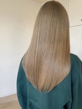 ラシェンテ エイジア 高槻(La Sente Aja) Color Lounge　ナチュラルラテベージュ