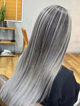 グリ(gris) バレイヤージュ