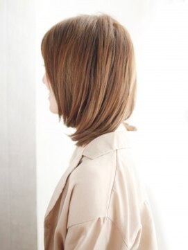 ヘアメイク ナル(hair make nalu) 透けバングの内巻きワンカール