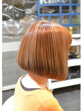 ポタム 東中野(potamu) 大人ワンレンボブに軽めデザインカラー