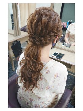 エヌエービー 池袋店(N.A.B.) ローポニー