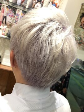 テト(tet) プラチナホワイト