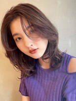 ビュートリアム 南青山(BEAUTRIUM)&nbsp;長めバング ミディアムレイヤー エレガント 20代30代40代50代