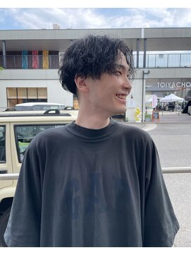 チャプター 問屋町(chapter) ツイスパセンターパートマッシュツイストスパイラルパーマ問屋町