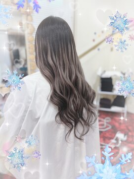 エデン ビークス チルドレン(EDeN Beeks children) #プルエクステ#シルバー#シール#毛質がいいエクステ#黒髪ロング