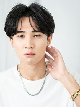 理容ハンサム 戸田公園店 アースカラーでリラックス感あるマッシュショートA戸田公園