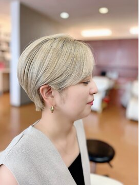 スタジオフィット(STUDIO FITTO) ◆オンナっぽ大人ハイトーンショート