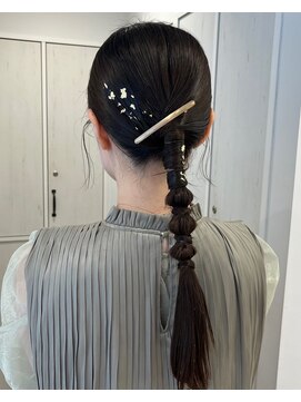 ガーデンヨコハマ(GARDEN YOKOHAMA) ヘアアレンジお呼ばれアレンジタイトポニータイトアレンジ