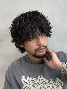 フィフス 渋谷(fifth) 緩め縦落ちツイストスパイラルシャドウパーマセンターパート渋谷