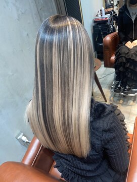 シアー(SHEER.) 髪質改善×縮毛矯正×酸性ストレート【表参道,青山,外苑前美容室