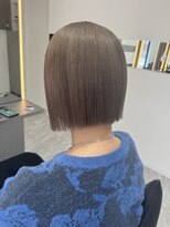 レノ 直江店(RENO)&nbsp;切りっぱなし×ミルクティーベージュ／金沢美容室