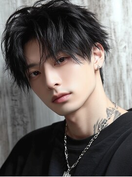 ラフィット 下大利店(lafit) メンズカット　センターパート　束感セット