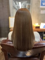 スローネ(THRONE)&nbsp;艶カラー／髪質改善／新宿／20代30代40代