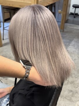 美髪、美人のハイトーン