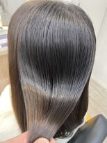 プリューム(PLUME)&nbsp;髪質改善縮毛矯正+ オッジィオットトリートメント