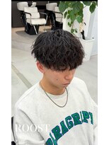 ルースト 原宿店(ROOST)&nbsp;刈り上げセンターパート/波巻きツイストスパイラル/原宿