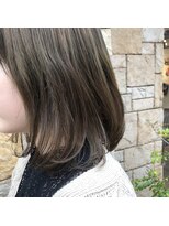 シファ(sifa) ブリーチオンカラー × ナチュラルベージュ