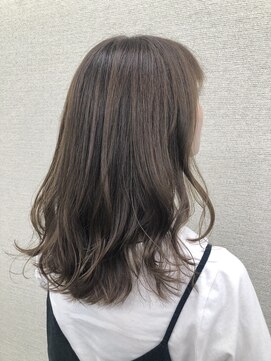 ビューティーサロン コマ(koma) 大人ヌーディベージュ×ラフウェーブ