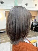 ローカル 飯田橋(Local)&nbsp;ウルフ風ボブ