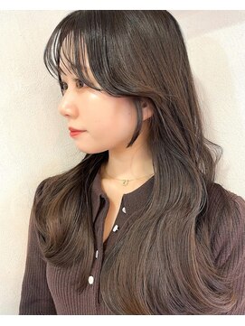 リコバイアフロート(riko by afloat) 韓国風ヘア/フェイスレイヤー/エギョモリ/大人フェミニン