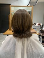 エル 横浜(eL)&nbsp;外ハネレイヤーボブ