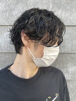 ヒュイル バイ ニアウ(Hwyl by Niau)&nbsp;メンズマッシュパーマ波巻スパイラルパーマニュアンスパーマ