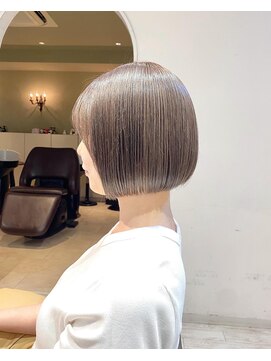 レイラバイアフロート 吉祥寺(Lila by afloat) おさまるボブ/前下がりボブ/内巻きボブ/あごラインボブ