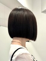 ラフ 立川(Laff)&nbsp;前下がりボブ 切りっぱなしボブ ショートボブ ブルーグレージュ