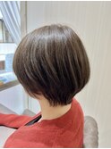 【透明感 アッシュ】柔らかい質感のカラー 収まりのいいショート
