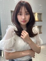 アイヴィー(IVY)&nbsp;ラベンダーグレージュくびれヘア【肥田亜沙美】