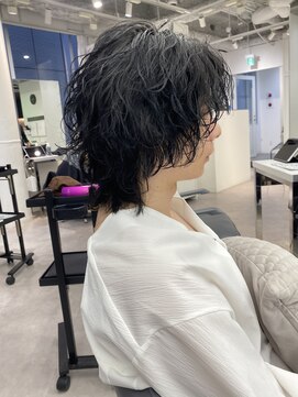 ユーフォリア 渋谷グランデ(Euphoria SHIBUYA GRANDE) メンズパーマ　波巻きパーマ　ロングウルフ　MOMO