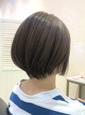 前下がりショートボブ/ブリーチハイライト