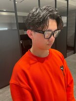 バックス メンズヘアー(BUCKS men's hair) センターパート/シャドウパーマ