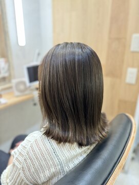 ハサミバイアトリエナガノ 千葉(8sami by atelier nagano) デザインカラー/レイヤーカット/ウエットヘア/オリーブベージュ