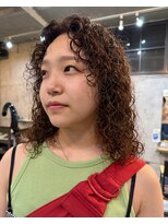 ナループロアオハナ(Nalu pu loa ohana)&nbsp;海外風ハードパーマスパイラルパーマくるくるパーマ