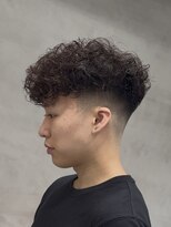 フィフスパーク(fifth PARK)&nbsp;渋谷スペインカールスパイラルパーマメンズマッシュ刈り上げ
