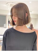 顔まわりのある韓国ボブ